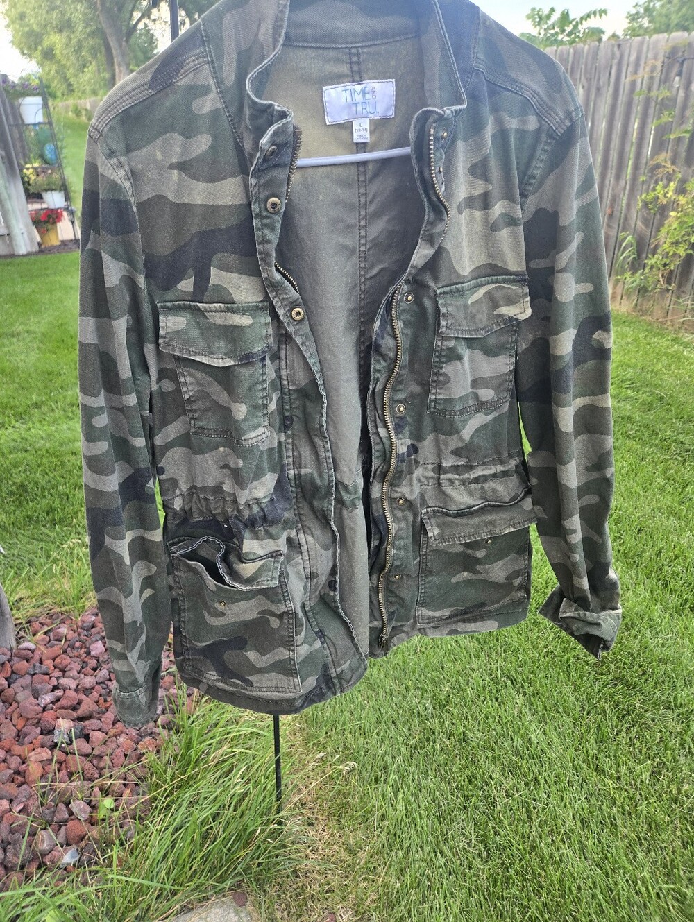 “Camouflage Dragon Jacket – Boho Streetwear Statement Piece, Artistic Upcycled - Picture 7 of 11